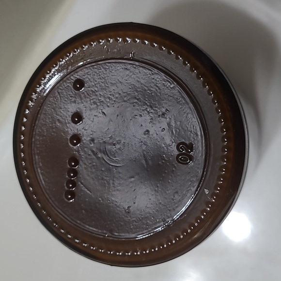 100% Soy Wax Spring Bloom Artisan Hand Poured Candle - Picture 7 of 7